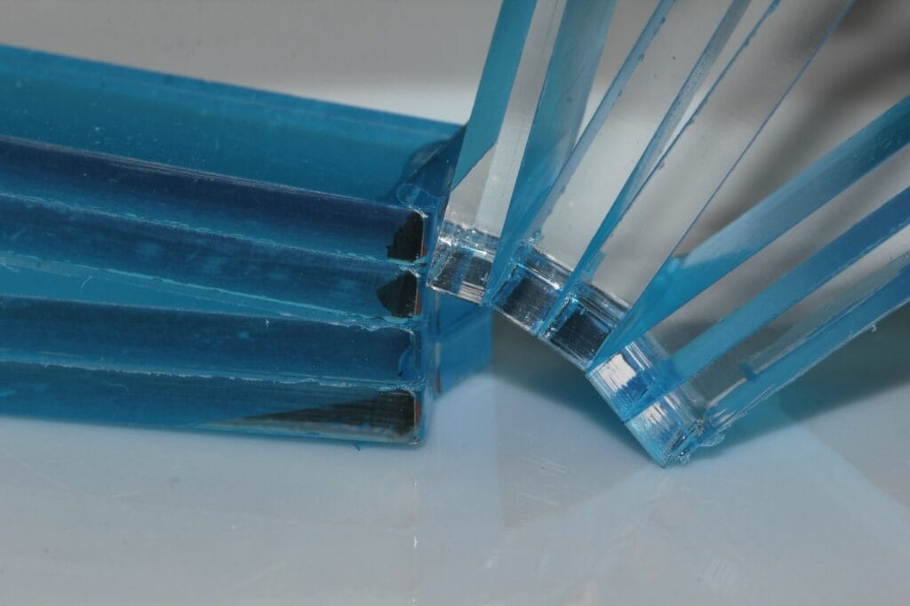 Acryl farblos (PMMA) – transparente Acrylglasplatten auf Maß